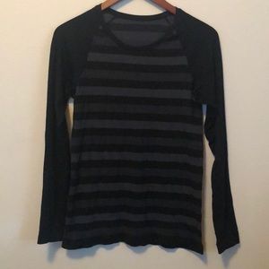 Small Cascade Gear athletic long sleeve